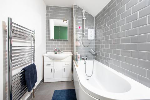 11 Broadway, Kettering, NN15 6DD