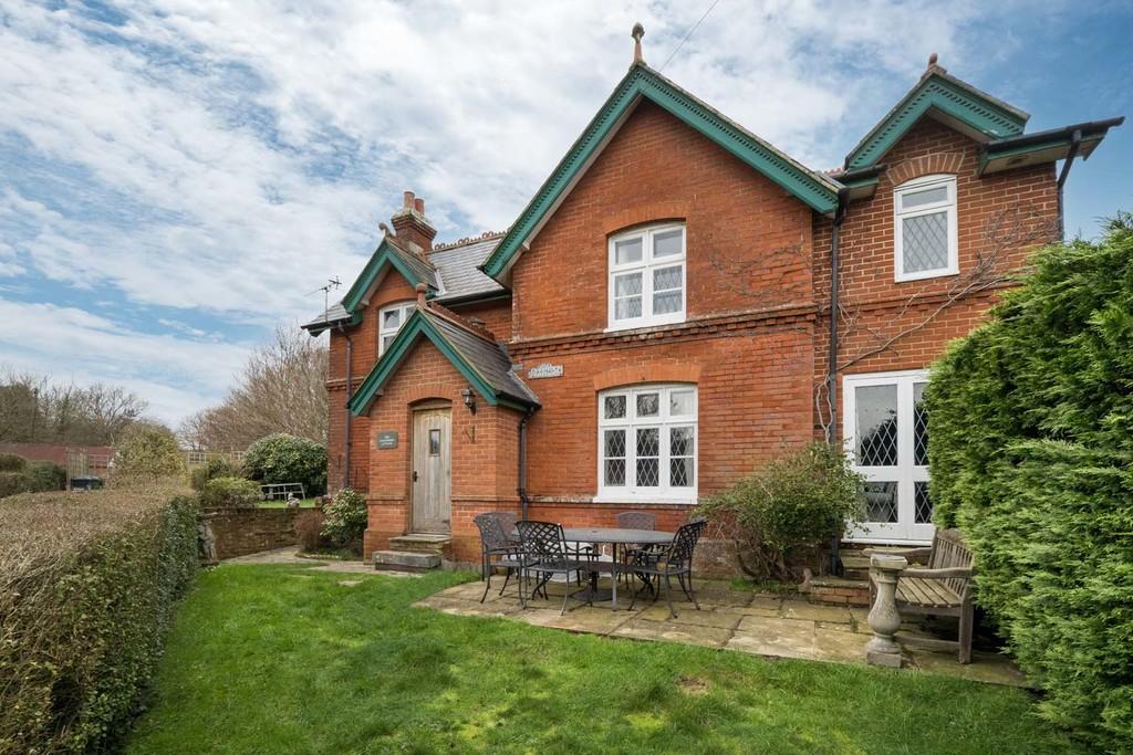 Watergate Road, Newport 4 bed detached house for sale £750,000