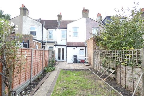 5 Gordon Road, Hounslow, TW3 1XP