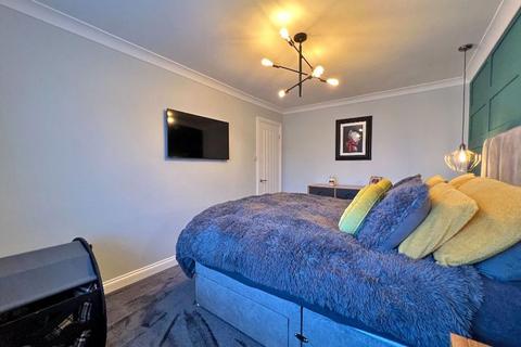 7 Mirfield Close, Pendeford, Wolverhampton, WV9 5RW