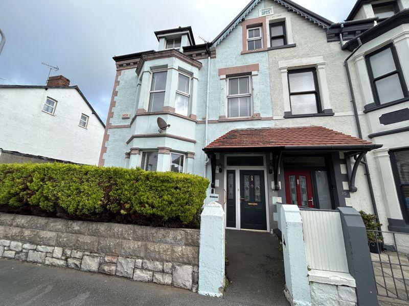 Caroline Road, Llandudno 6 bed semidetached house £275,000