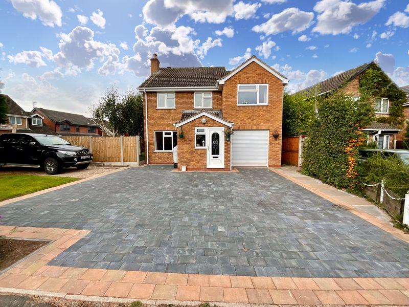 Burrington Drive, Trentham 4 bed detached house for sale £375,000