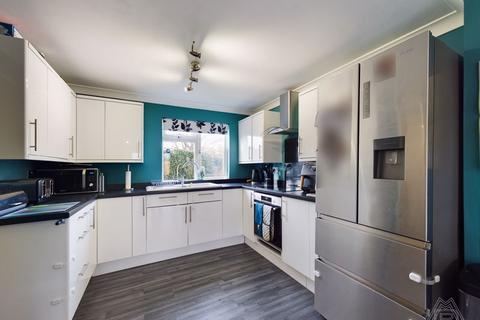 114 Tamarisk Road, South Ockendon, RM15 6HX