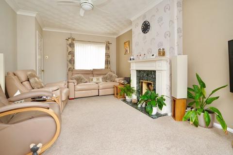 2 bedroom semi-detached house for sale - Green End Road, Sawtry, Cambridgeshire.