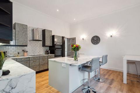 11 Blackburn Road, Ayr, KA7 2XQ