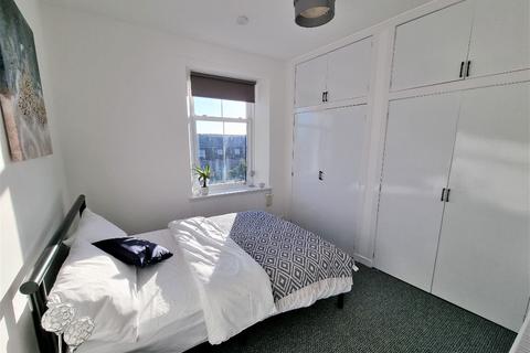 2 bedroom flat to rent, Dee Place, City Centre, Aberdeen, AB11