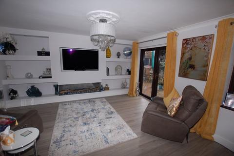 20 Antelope Avenue, Grays, RM16 6QT