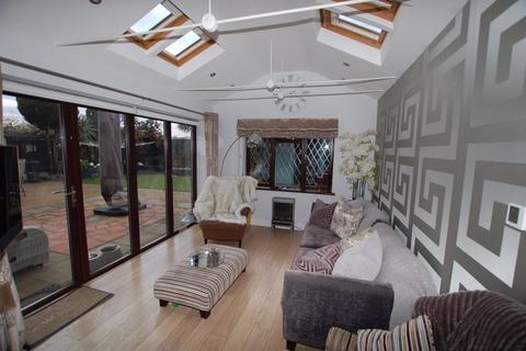 20 Antelope Avenue, Grays, RM16 6QT