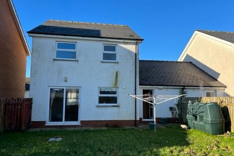 3 bedroom link detached house for sale, 31 Parc Yr Ynn, Llandysul, SA44