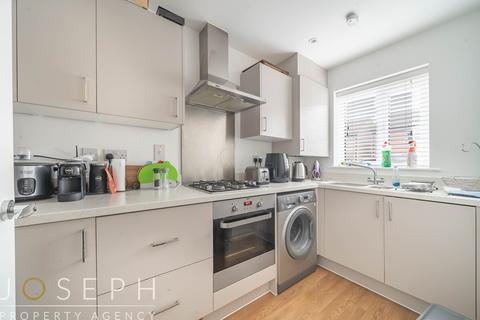 20 The Circle, Great Blakenham, Ipswich, IP6 0FE