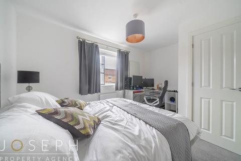 20 The Circle, Great Blakenham, Ipswich, IP6 0FE