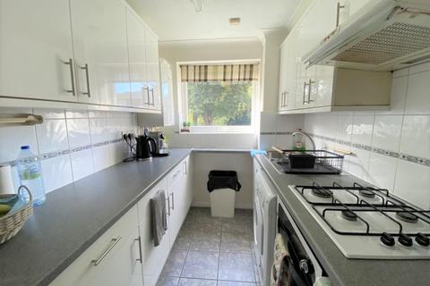 1 bedroom flat to rent - Aylsham Drive, Ickenham