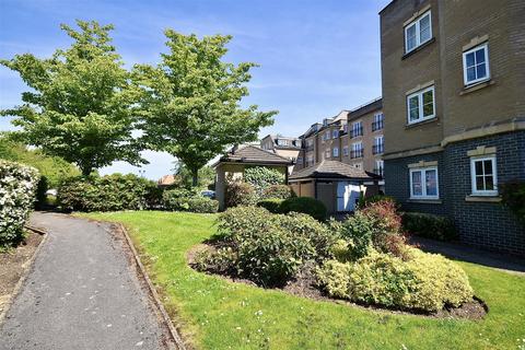 2 bedroom apartment for sale, Lake Street, Leighton Buzzard