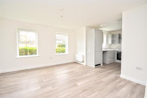 8 Johnson Drive, Leighton Buzzard, LU7 4TP