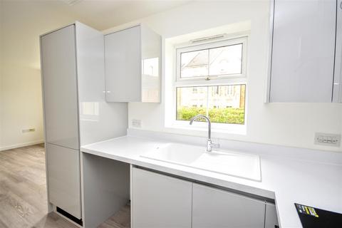 8 Johnson Drive, Leighton Buzzard, LU7 4TP