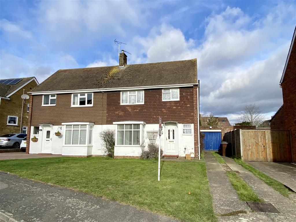 Laburnum Drive, Larkfield, ME20 6ND 3 bed semidetached house for sale