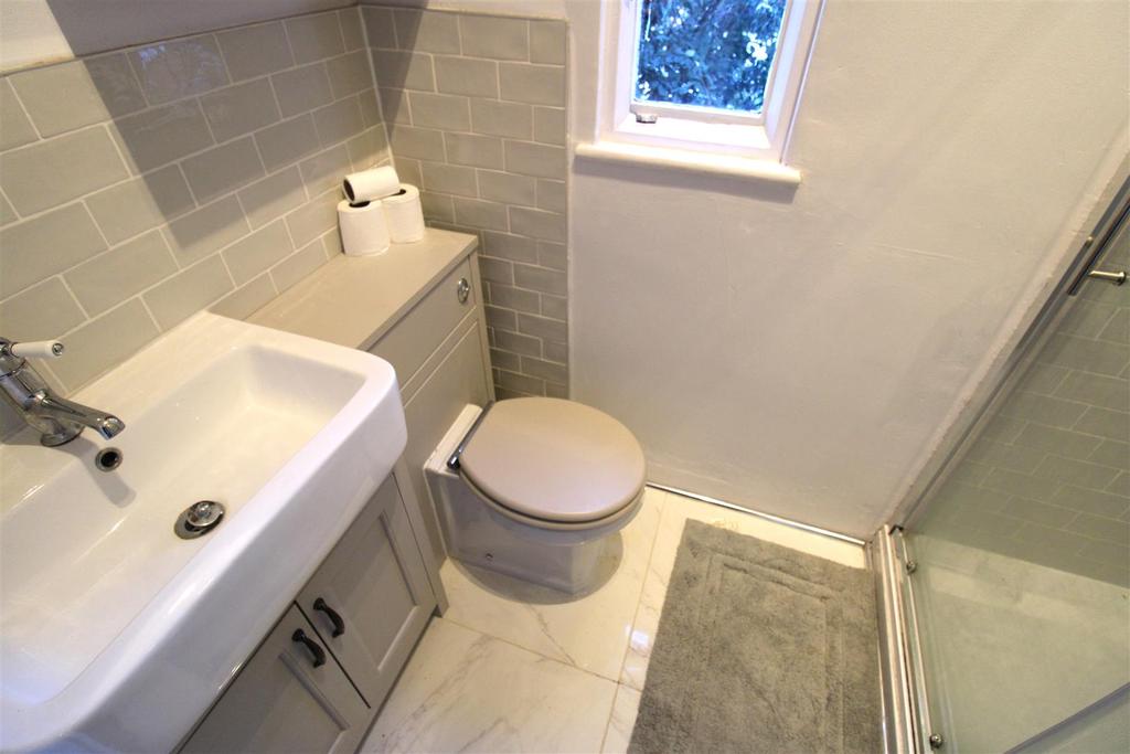 Family shower room