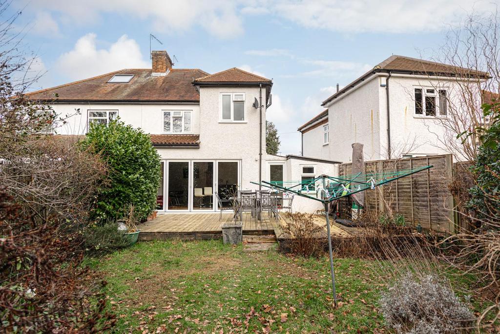 Rutherwyke close