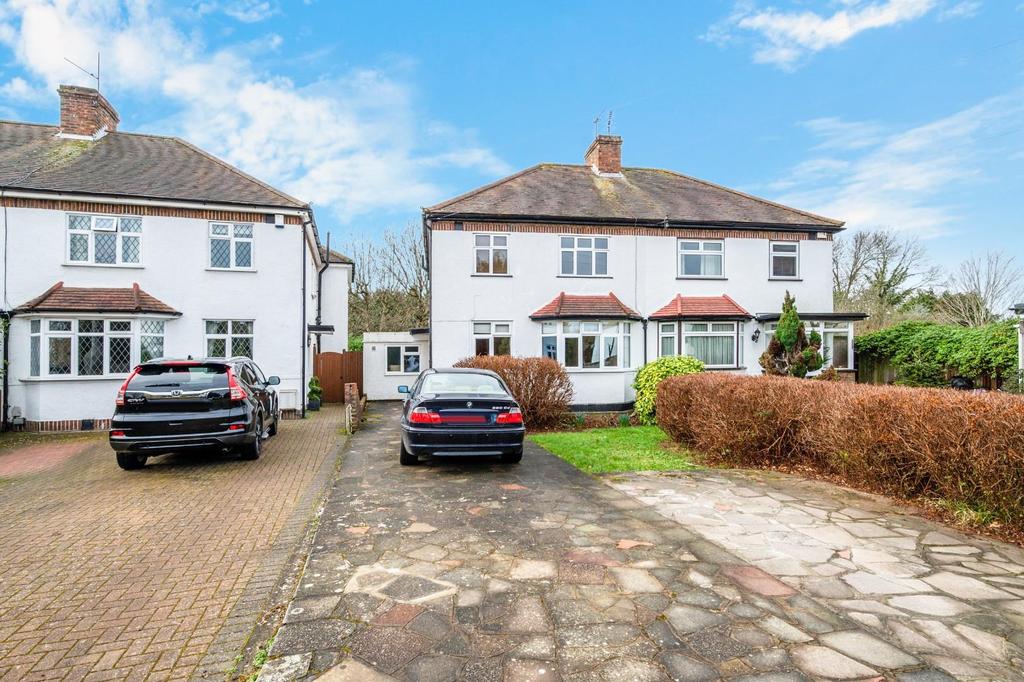 Rutherwyke close