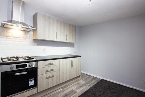 6 Chapels Brow, Darwen, BB3 0EW