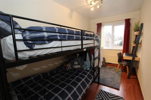 2 bedroom flat for sale, Thornley Close, Lymm