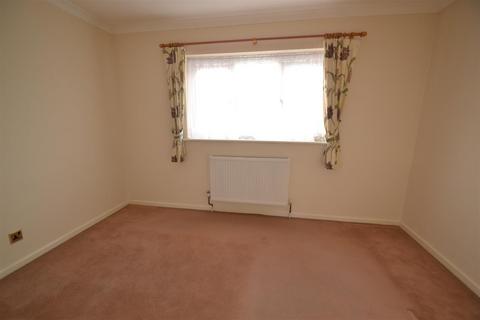 4 Freman Drive, Buntingford, SG9 9TD