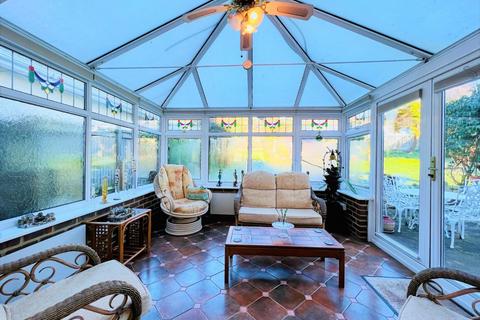 8 Coolinge Lane, Folkestone, CT20 3RA