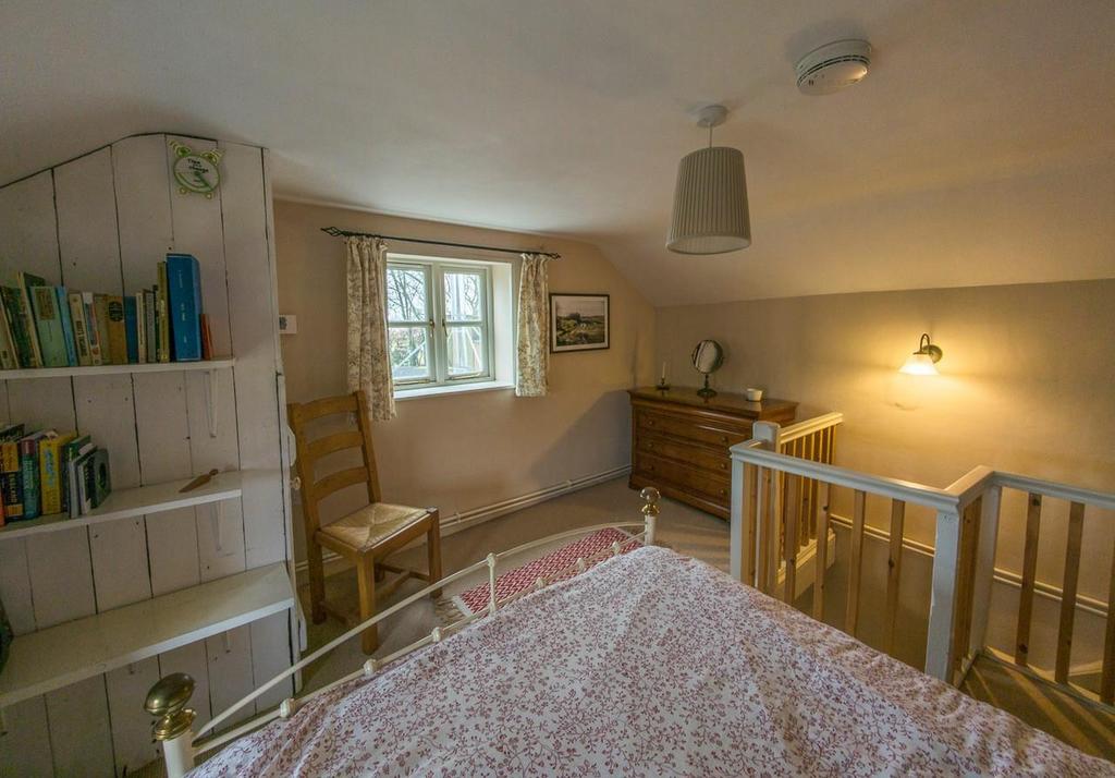 Bedroom 2.jpg