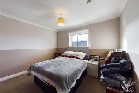 1 bedroom flat for sale, |Bridge Court, Bridge Road, Grays