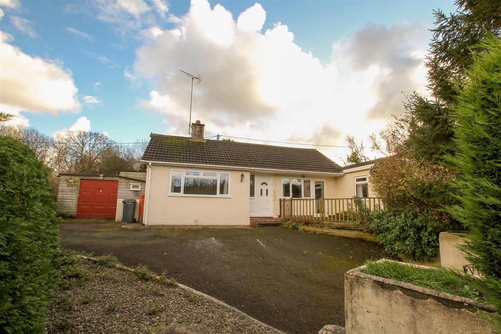 Llangrannog, Llandysul 3 bed detached bungalow for sale £270,000