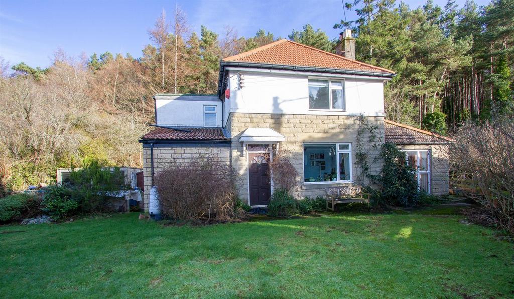 Coldmartin Terrace, Wooler 3 bed house £280,000