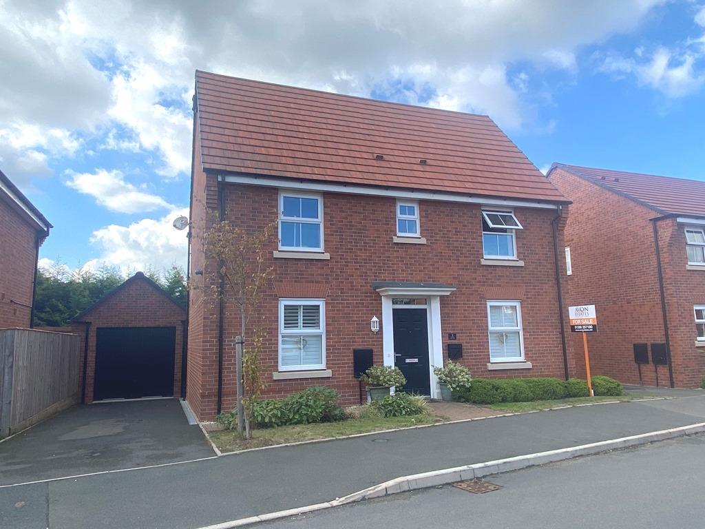 Cedar Walk, Offenham, Evesham 3 bed detached house for sale £350,000