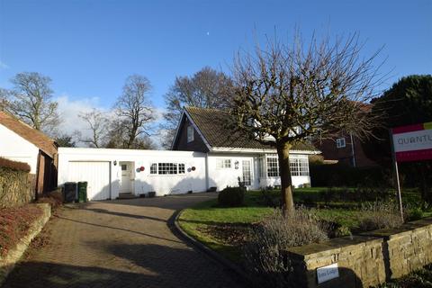 Iona Lodge Acaster Lane, Bishopthorpe, York, YO23 2SA
