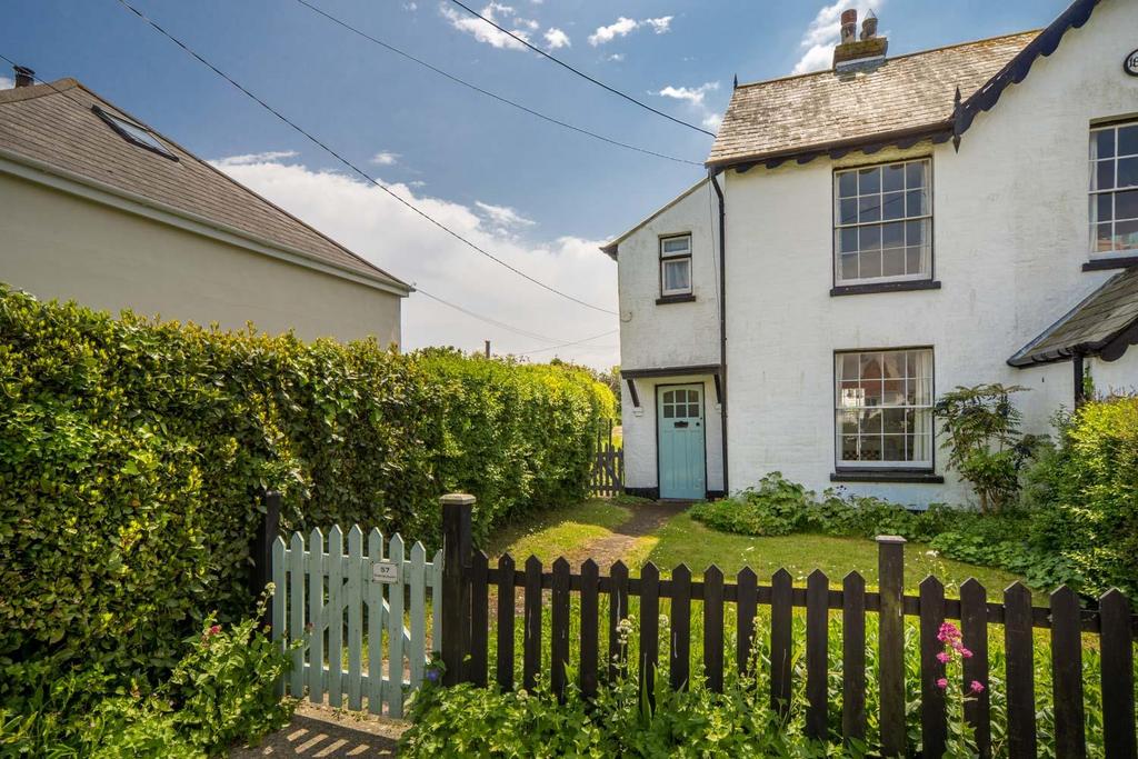 House For Sale Gurnard Isle Of Wight at Erik Kratochvil blog