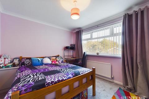126 Castledene Road, Consett, DH8 7EB