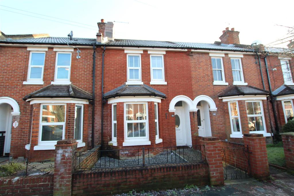 Archers Road, Eastleigh 3 bed terraced house £1,250 pcm (£288 pw)