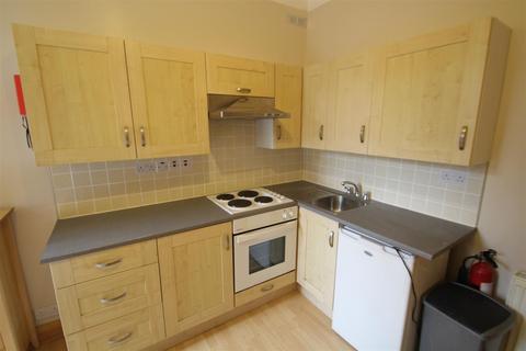 1 bedroom in a house share to rent - Warwick Road, West Drayton