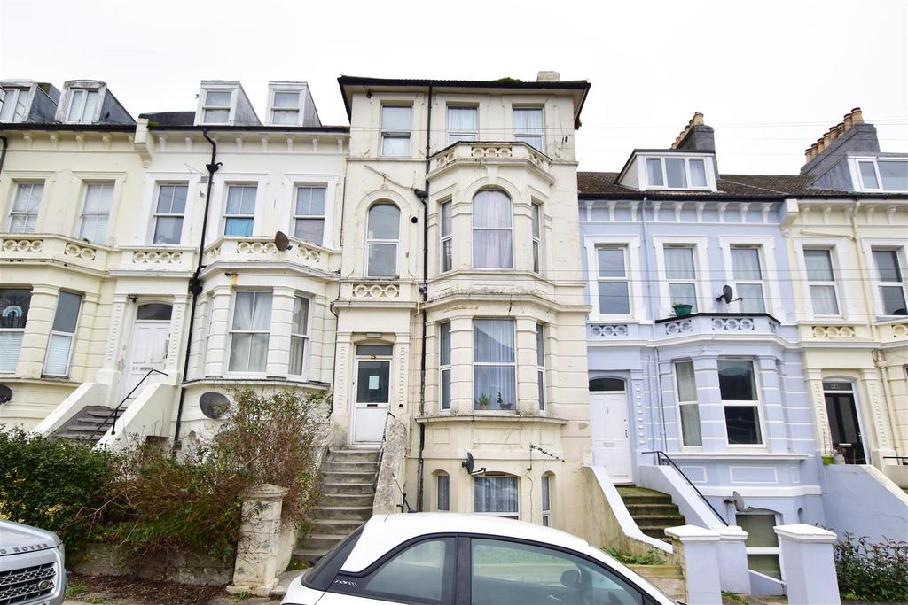 Kenilworth Road, St. LeonardsOnSea 1 bed flat £100,000