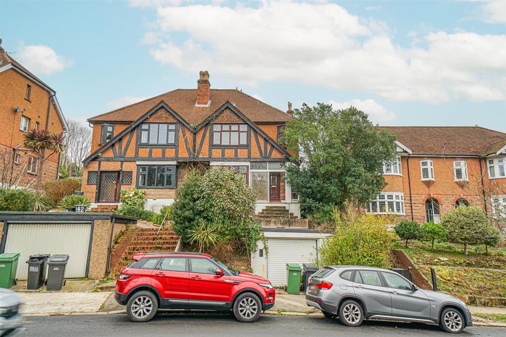 St. Helens Road, Hastings 6 bed semidetached house £425,000