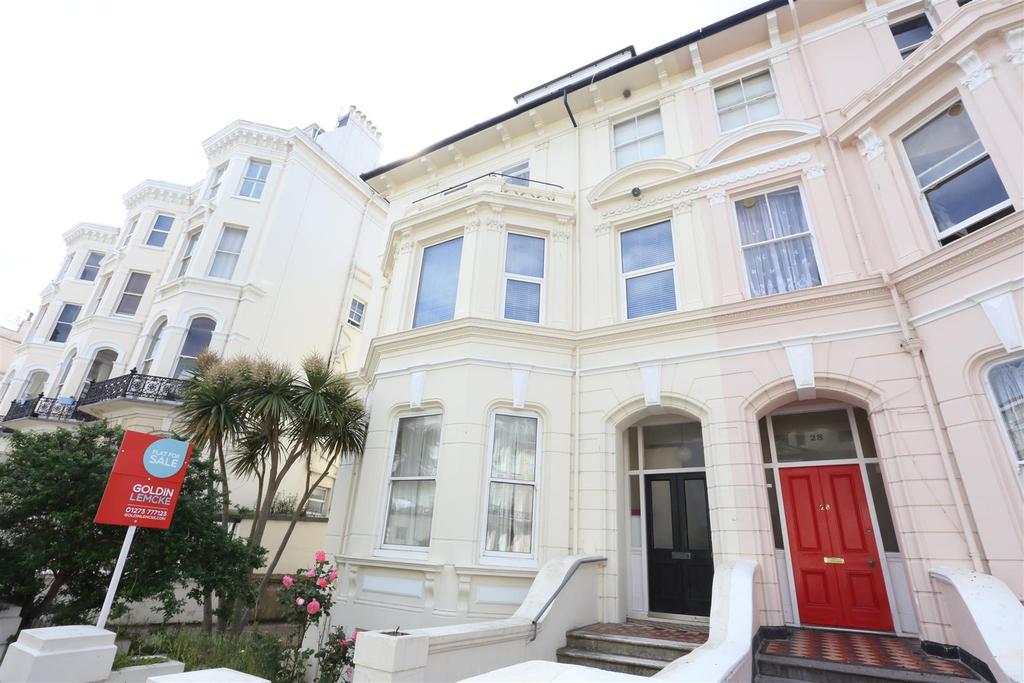 St Aubyns, Hove 1 bed flat £995 pcm (£230 pw)
