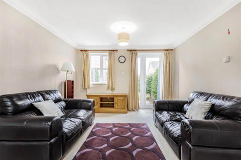 25 Patrick Road, Caversham, Reading, RG4 8DD