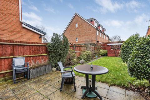 25 Patrick Road, Caversham, Reading, RG4 8DD