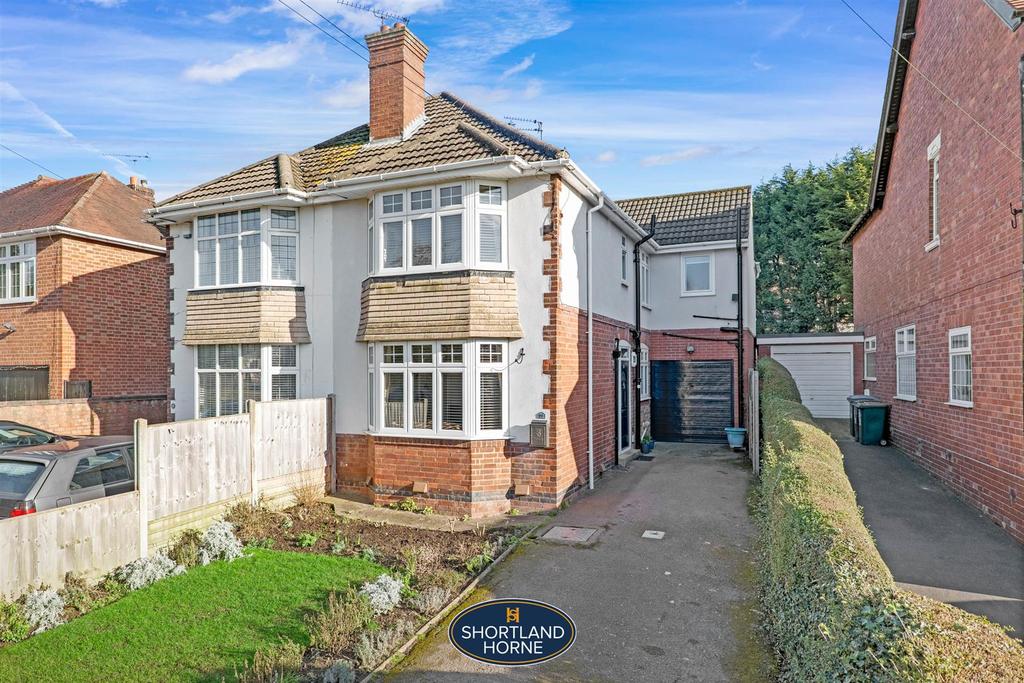 Station Avenue, Tile Hill, Coventry 3 bed semidetached house £329,995