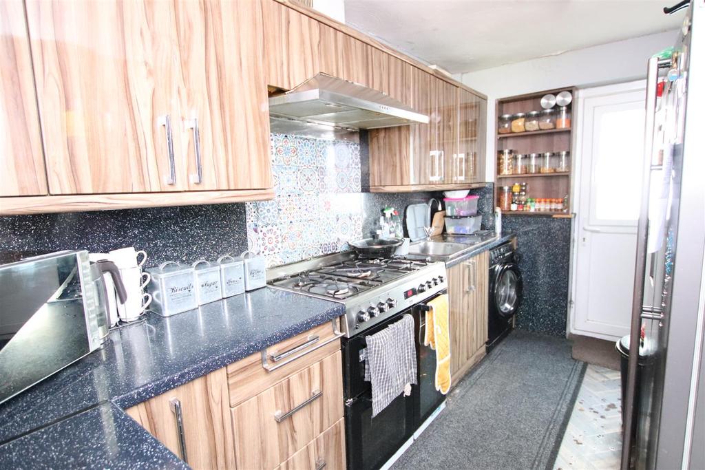 Silverhill Road, Bradford 4 bed townhouse £175,000