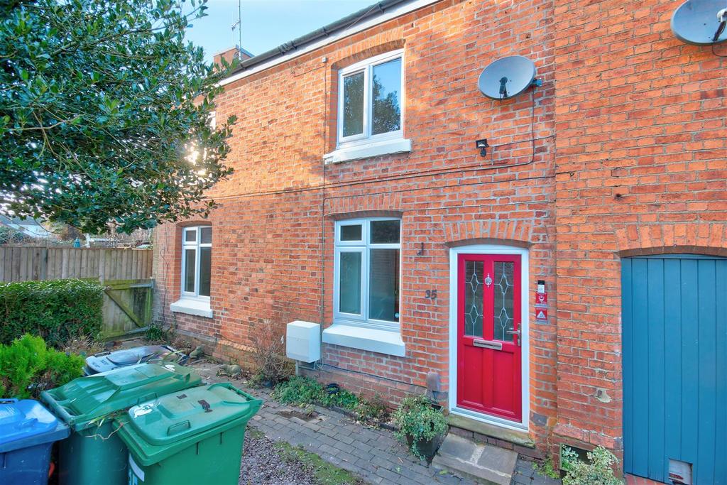 Fairfield Road, Market Harborough 3 bed terraced house £285,000