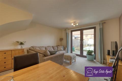 19 Barleyfields, Stoke-on-trent, ST6 7QE