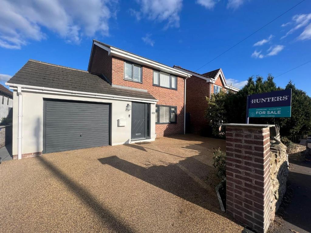 Lound Side, Chapeltown, Sheffield 3 bed detached house £290,000
