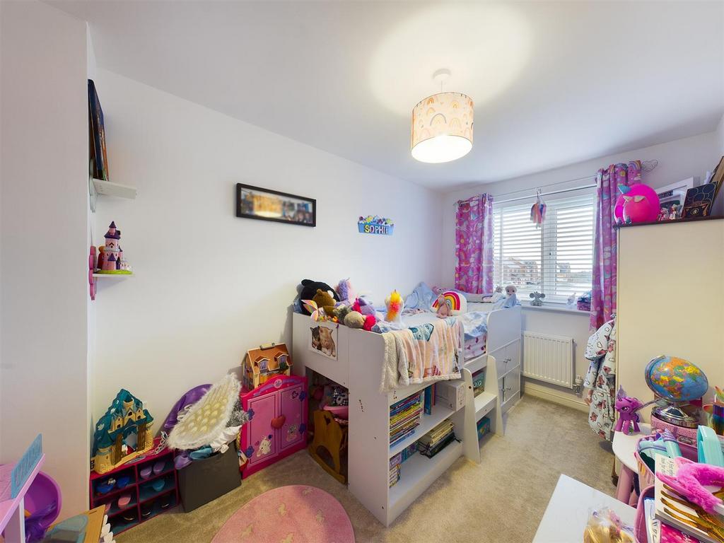 Bedroom: