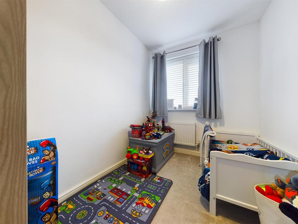 Bedroom: