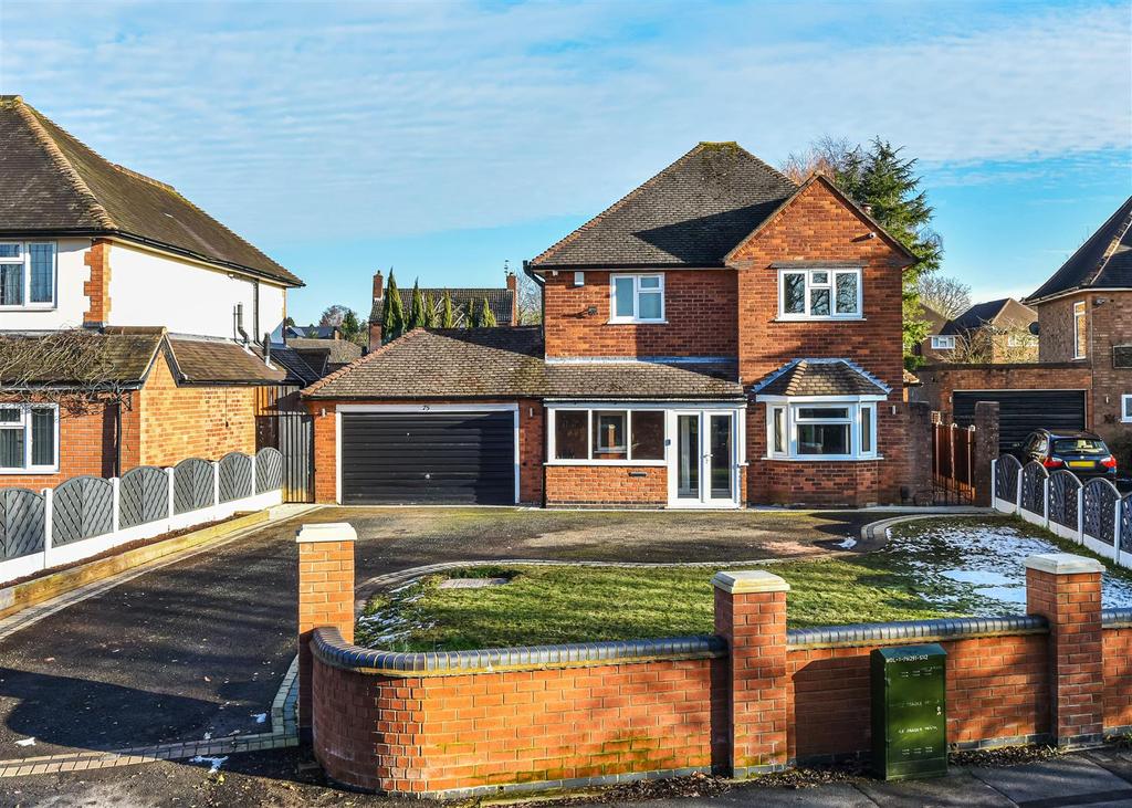 75 Yew Tree Lane, Tettenhall 3 bed detached house for sale £535,000